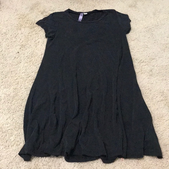 Black float T-shirt dress - Picture 1 of 1